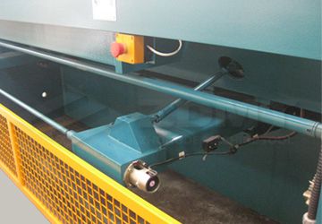 后擋料.jpg 后擋料.jpg